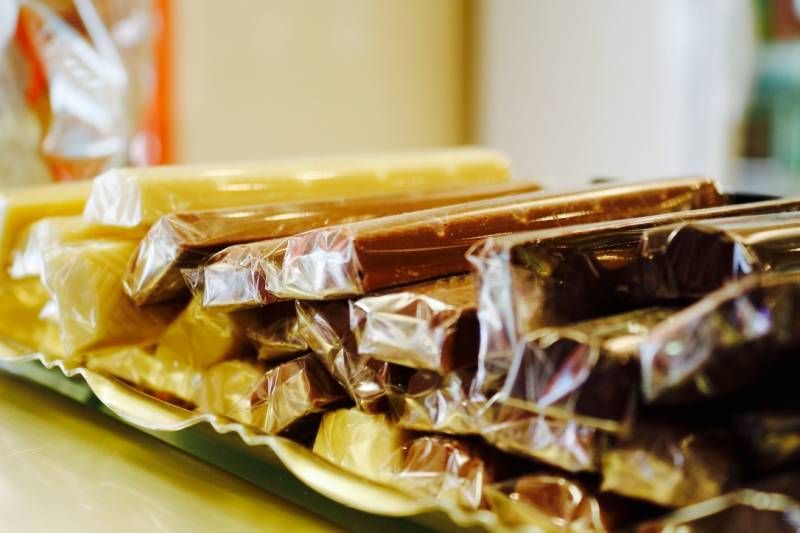 Barre de chocolat pâtisserie maître chocolatier fornasero christophe ensues la redonne carry le rouet spécialité