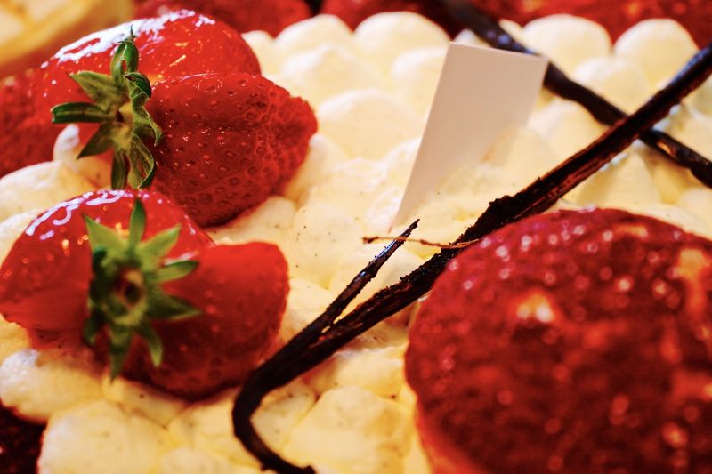Saint honoré à la fraise à Marseille